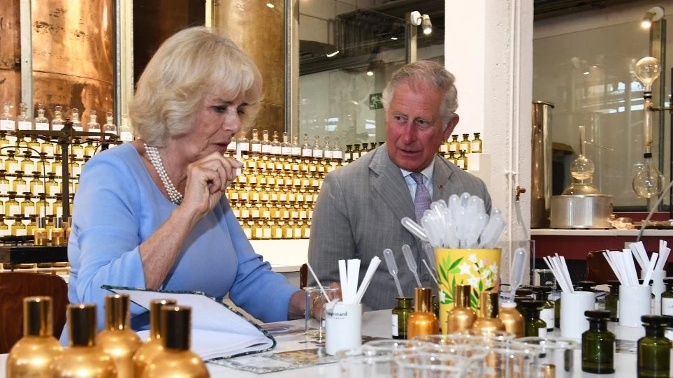 Τώρα μας θυμήθηκε ο Πρίγκιπας Κάρολος: «Η Ελλάδα είναι στο αίμα μου, θέλω να βοηθήσω τους νέους Έλληνες»